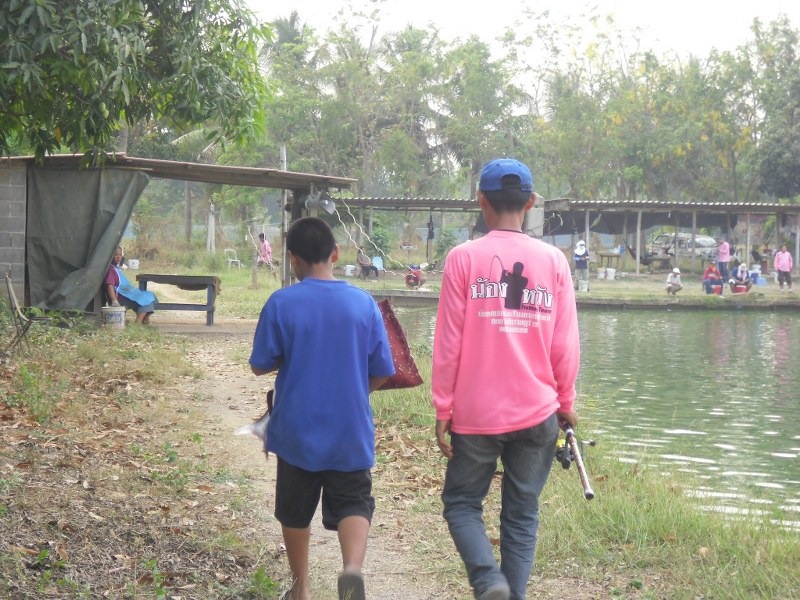 ผ่านมาพอดีกับทีมงานน้องหวังค่ะ :cool: :cool: :cool: :cool: :cool: :cool: :cool: