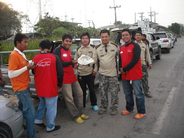 ขอขอบคุณทุกๆท่านครับรวมทำบุญด้วยกันครับ