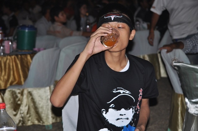 เจ้าลูกชายเห็นน้องได้ไม่ยอม