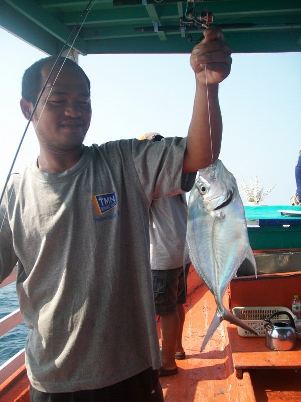 น้องชายน้ารัตจัดหูแพรน้อยขึ้นมาครับ  :grin: