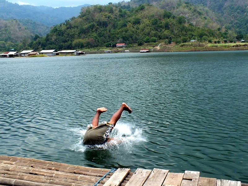 อิ่มแล้วก็ คลายร้อนต่อเลย :laughing: :laughing: :laughing: :laughing: :laughing: :laughing: :laughin