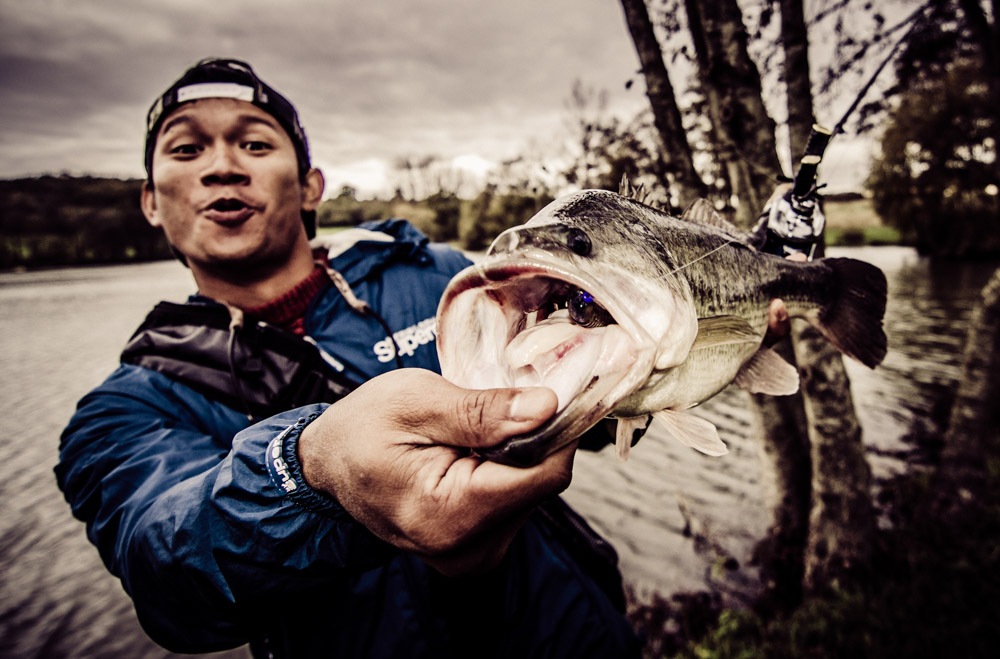 กระทู้ต่อไป ผมจะเอารูปทริปรวม black bass ครับ เป็นเกมที่ผมชอบมากที่สุด สนุกที่สุด เทคนิคเยอะดิสนุกคร