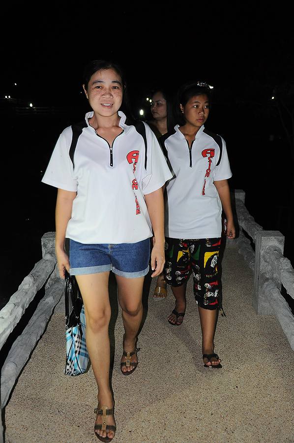 ป้าเล็กตามมาติดๆ :grin: :grin: :grin: