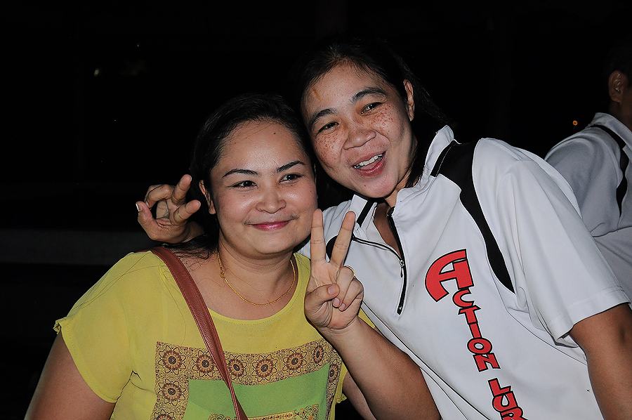 คู่นี้ปีที่แล้วรุ้สึกว่าจะแห้วด้วยกันน่ะ ถ่ายรุปคุ่กันก่อนเผื่อประวัติศ่สตร์ซ้ำรอย :laughing: :laugh