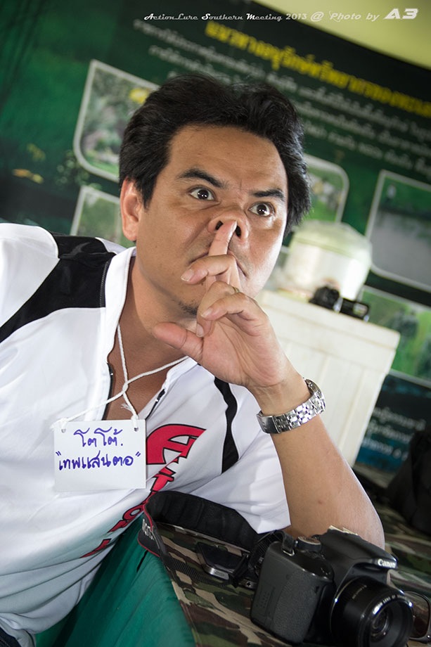 บรรดานักเรียนทั้งหลาย ก้อตั้งใจฟังบรรยายกันมาก  :laughing: :laughing: :laughing: