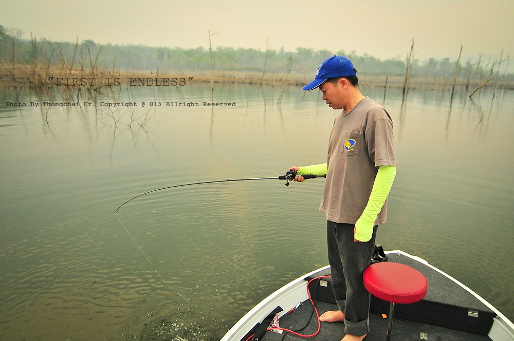 ทางหัวเรือ เจ้าของเรือวันนี้ยังมึนๆหัว มาวันนี้ไม่ค่อยสบาย เมื่อคืนนอนดึกครับ  :cheer: :cheer: :chee