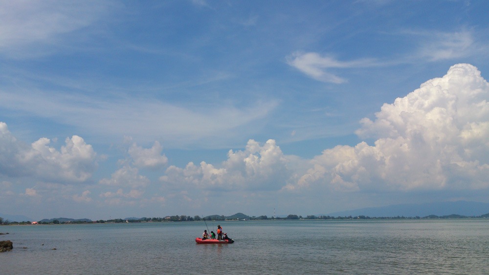 ขึ้นเรือเรียบร้อย!!! :cheer: