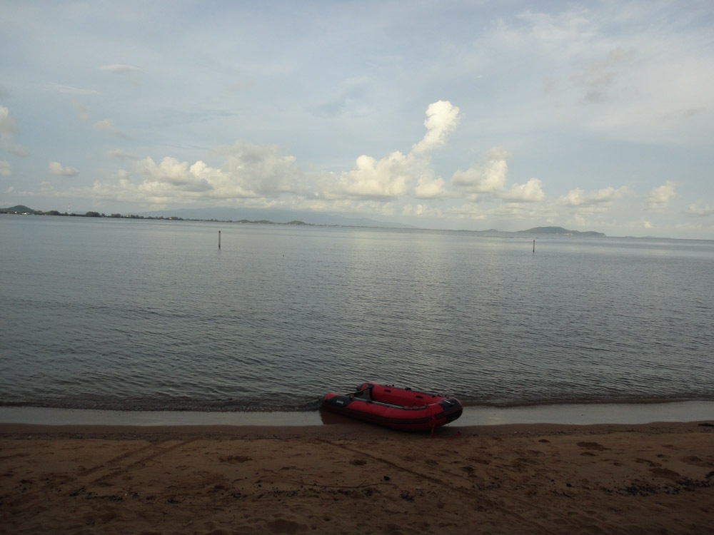 เหลือแต่เรือเปล่าๆ