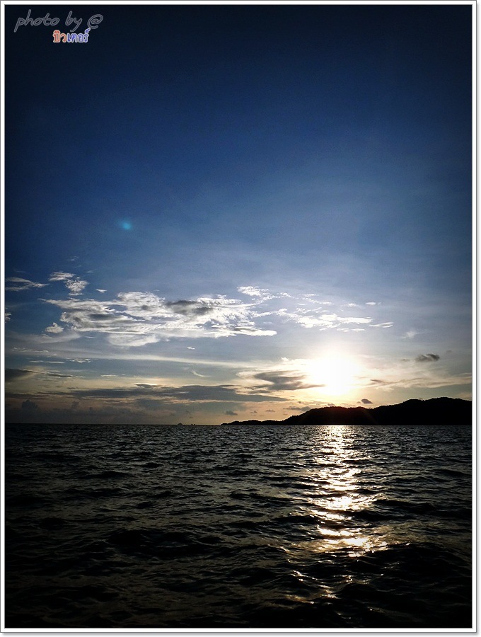  [b]  ราว 5.30 น. 

เราแวะเวียน หวด-ตี ไปตลอดแนวหินระหว่างทางกลับเข้าฝั่ง

ได้เพิ่มอีกนิดหน่อย ไ