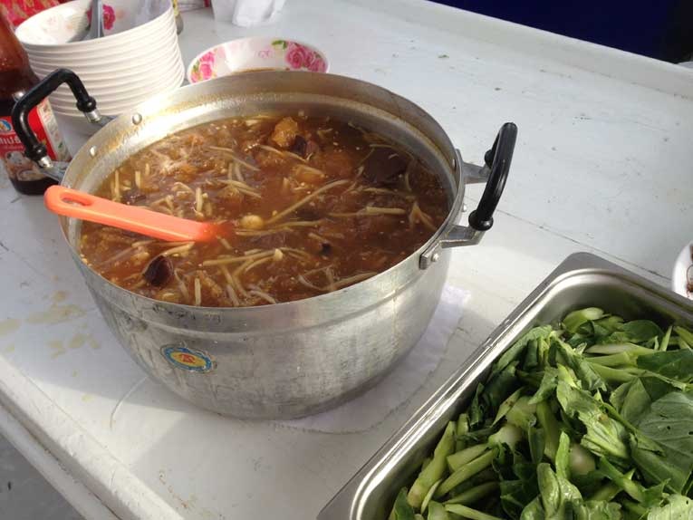 กะเพาะปลาน้ำแดง เพิ่มพลังครับ