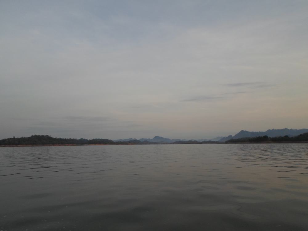ลำที่ 3 ผมเองคับไม่รู้วันนี้จะเป็นไงต้องตามไปดูคับ