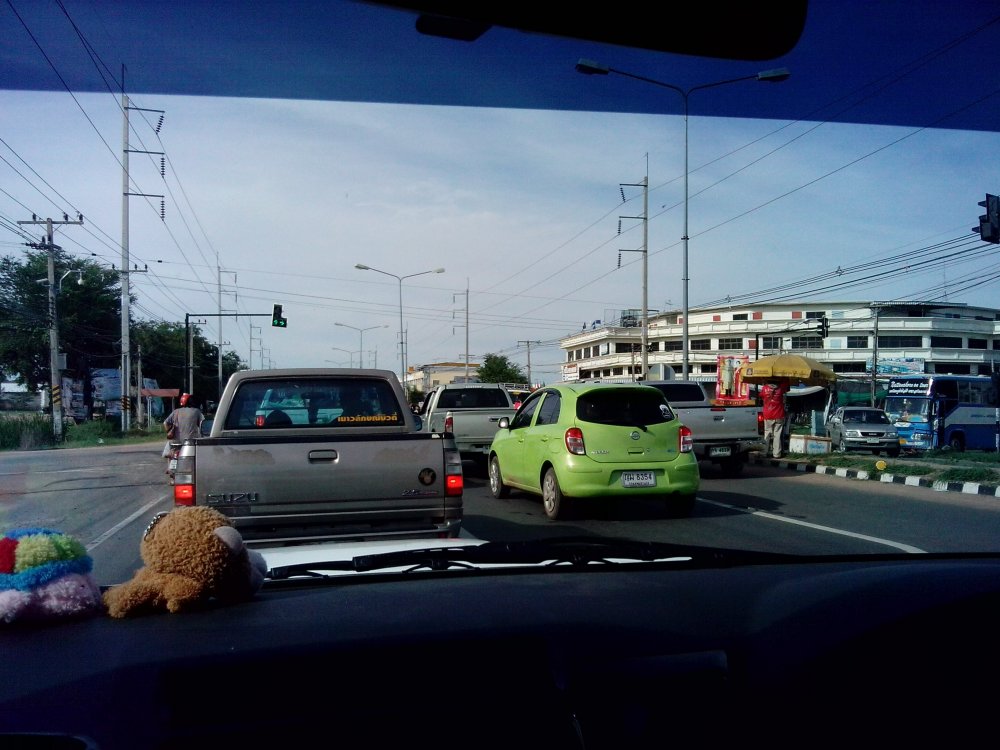  :cheer: :cheer:     4แยกไฟแดง อ.พยัคฆภูมิ :music: :music: :music: