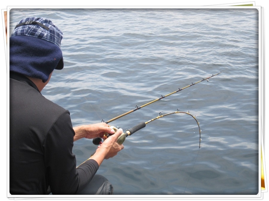 พี่วุฒใช้ คันJigging MasterEvolution Titanium150g PE1-3 รอกShimano CONQUEST 1001F  สายPE4 
