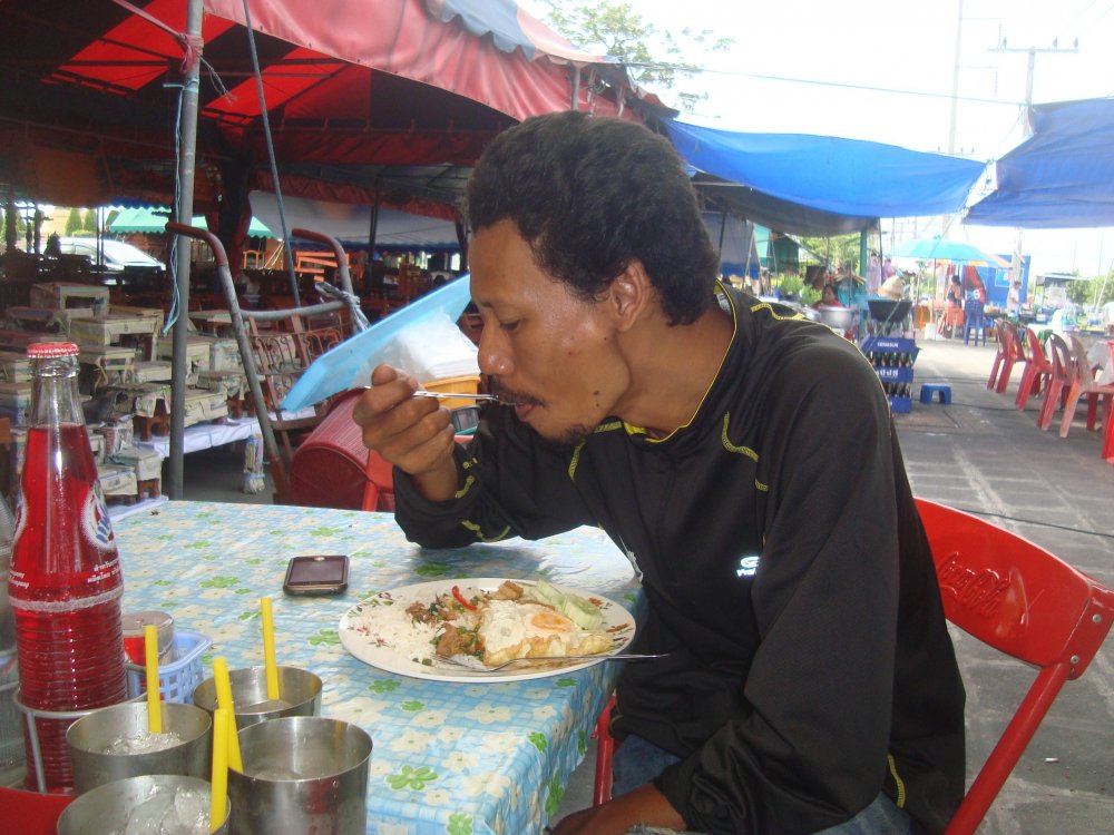 อร่อยมั๊ยพี่ข้าวมื้อนี้ :cheer: :cheer: :cheer: :cheer: :cheer: :cheer: