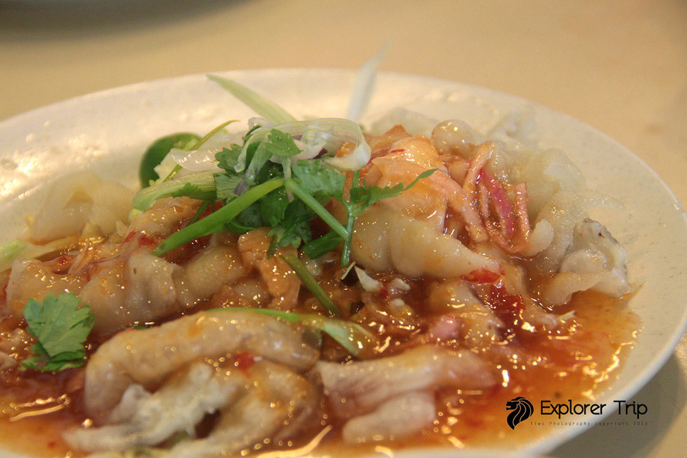 





เราไม่ใช่ชาติเดียวในโลกที่ ทาน เท้าไก่ นะครับ

ที่นี่ก็กินเหมือนกัน ... เป็นยำ รสชาติอ