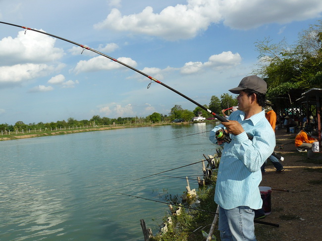 พี่แบน สระบุรี อัดปลาใหญ่อยู่ป่าว :cool: :cool: :cool: