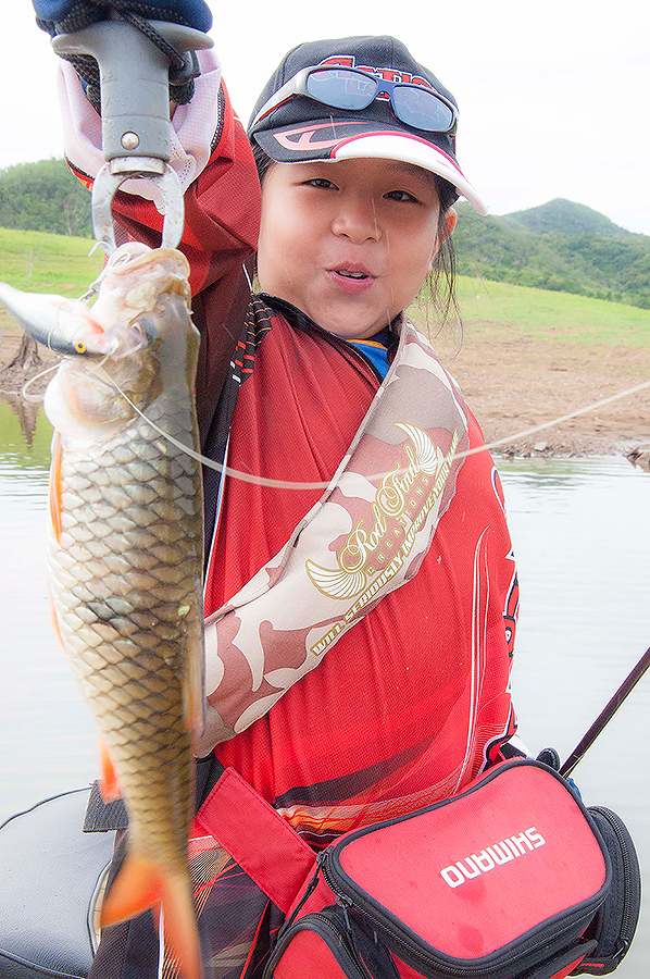  [b]ได้อ่านทุกข้อความแล้ว ขอบคุณทุกๆท่านที่แวะมาชมแล่ะทักทายด้วยน่ะคร๊าบบบบบบ[/b] :grin: :grin: :gri