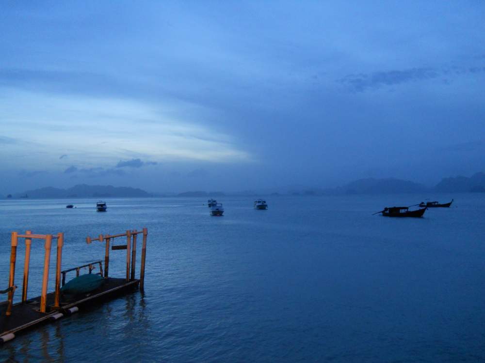 ทางด้านหน้าครับ :heart: :heart: :heart: :heart: