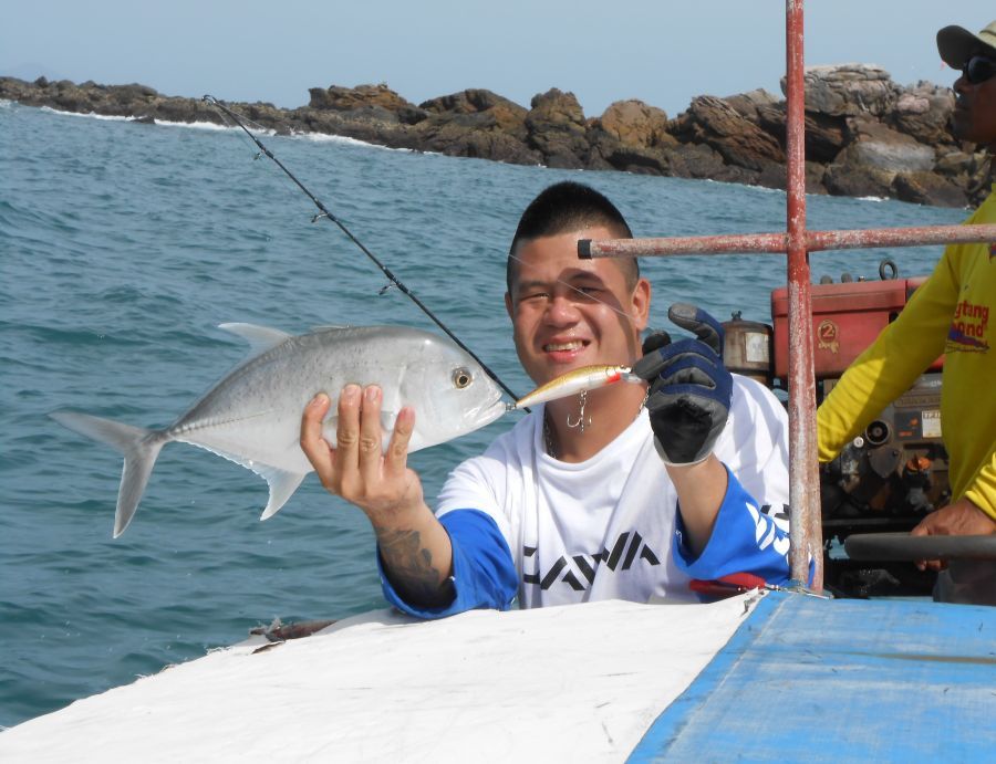 เต็มปากเต็มคำเลยครับตัวนี้
 :laughing: :laughing: :laughing: