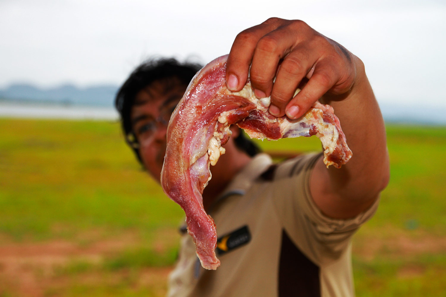 ส่วนอันนี้ ลิ้นหมูหมัก คุณแม่บ้านจัดมาให้  :umh: :umh: