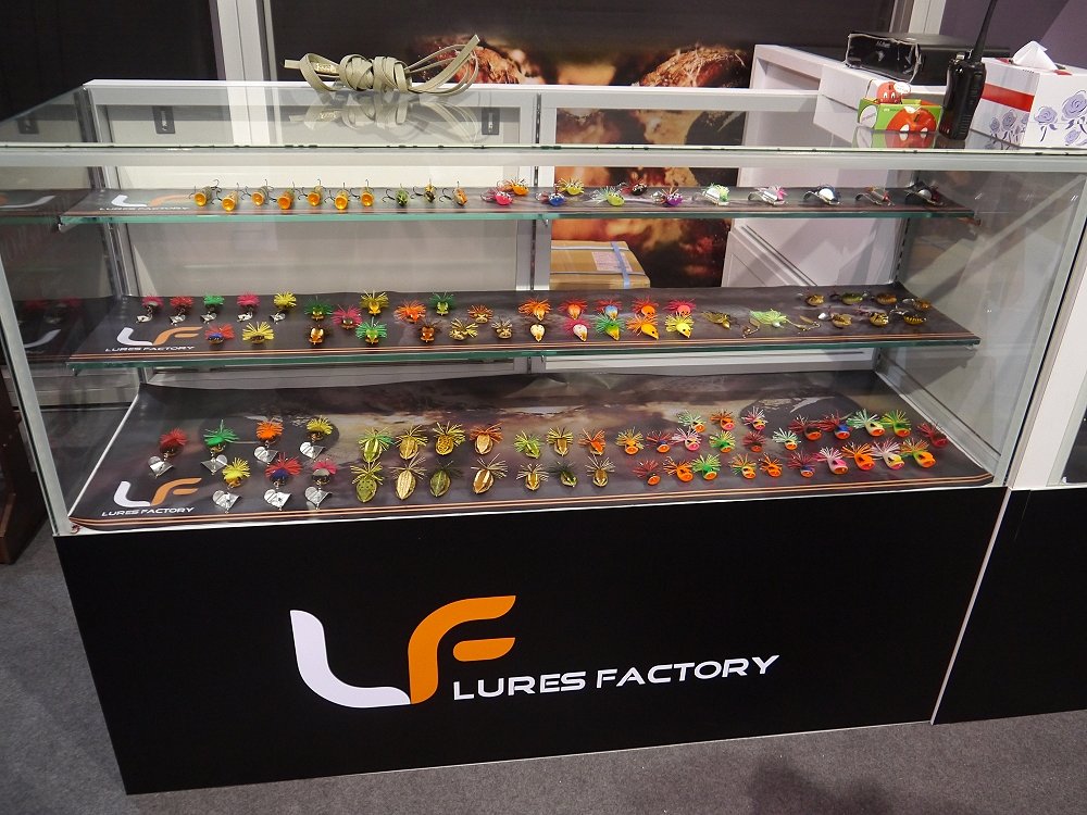 มุมแรกของ Lures Factory :love: :love: :love: