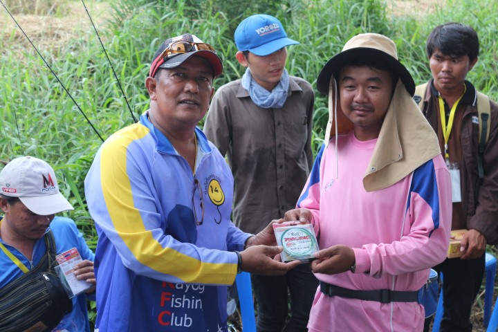 ภาพ จากงาน meeting ครั้งที่ 3 ของชมรมตกปลาจังหวัดระยอง ครับ
งานตกปลาช่อน ตามล่า ปลาหมอสี

วันนี้ 