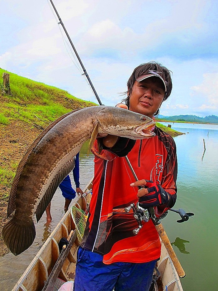  [b]**  จัดให้น้องเอ.....หล่อๆอีกซักรูปนึงครับ [/b]  :cool: :cool: :cool: :cool: :cheer: