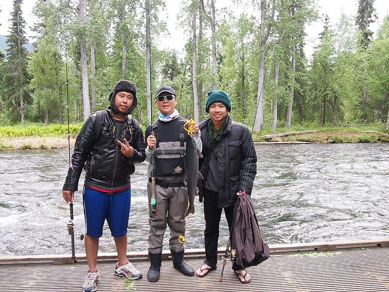 สุดท้ายแล้วขอจบทริบด้วยภาพนี้ครับผม แล้วค่อยพบกันใหม่นะครับ

Halibut - เตรียม 
-ยาแก้เมาเรือ
-ชุ