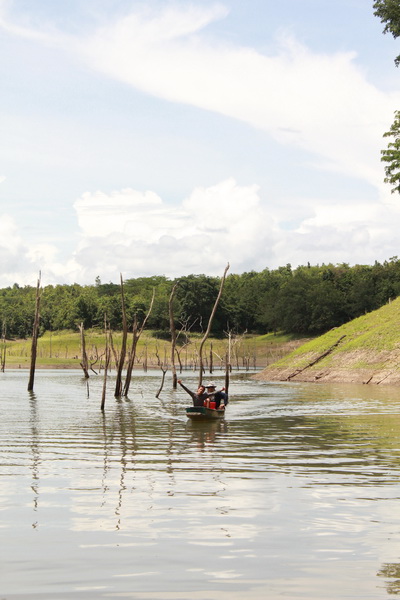  [b]เรือลำพี่จิมมี กับ ไต๋นุ๊กตามมาสมทบเช่นเคยครับ[/b]