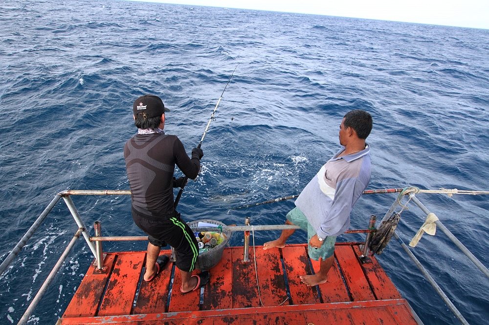 ท้ายเรือว่างเลย คัวใครตัวมัน  :grin: