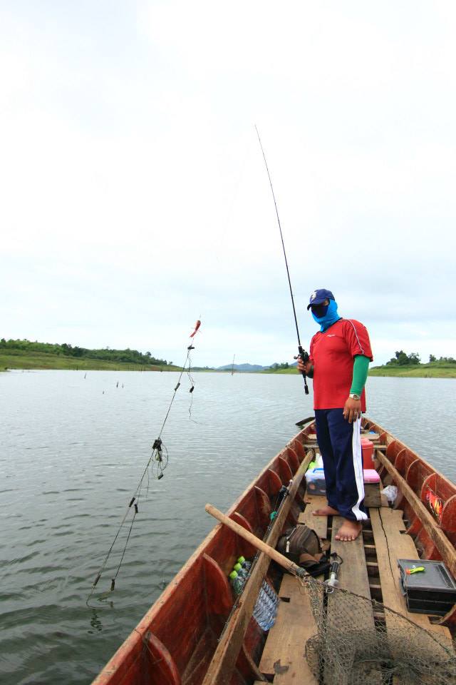 พอลากถึงเรือ ไหงเป็นงี้ละท่าน :grin: :grin: :grin: