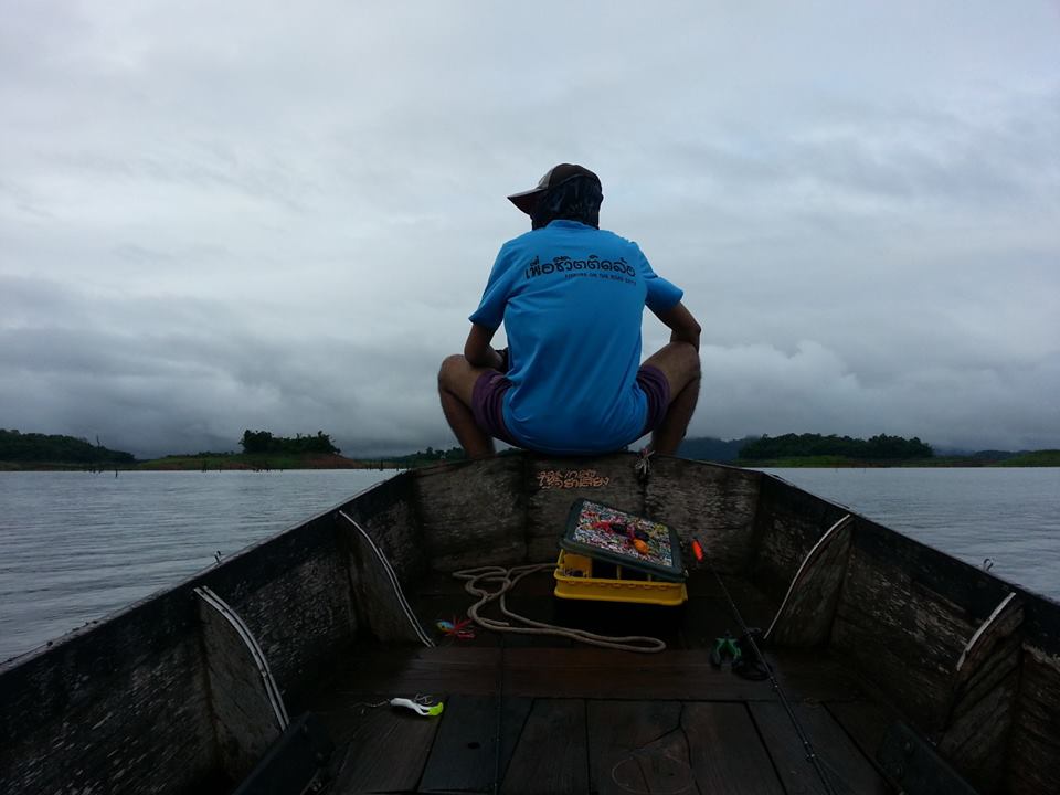 เคยแต่ติดล้อวันนี้ติดเรือ  สู้ขาดใจโว้ยยยยยยยยยย :cool: :cool: :cool: