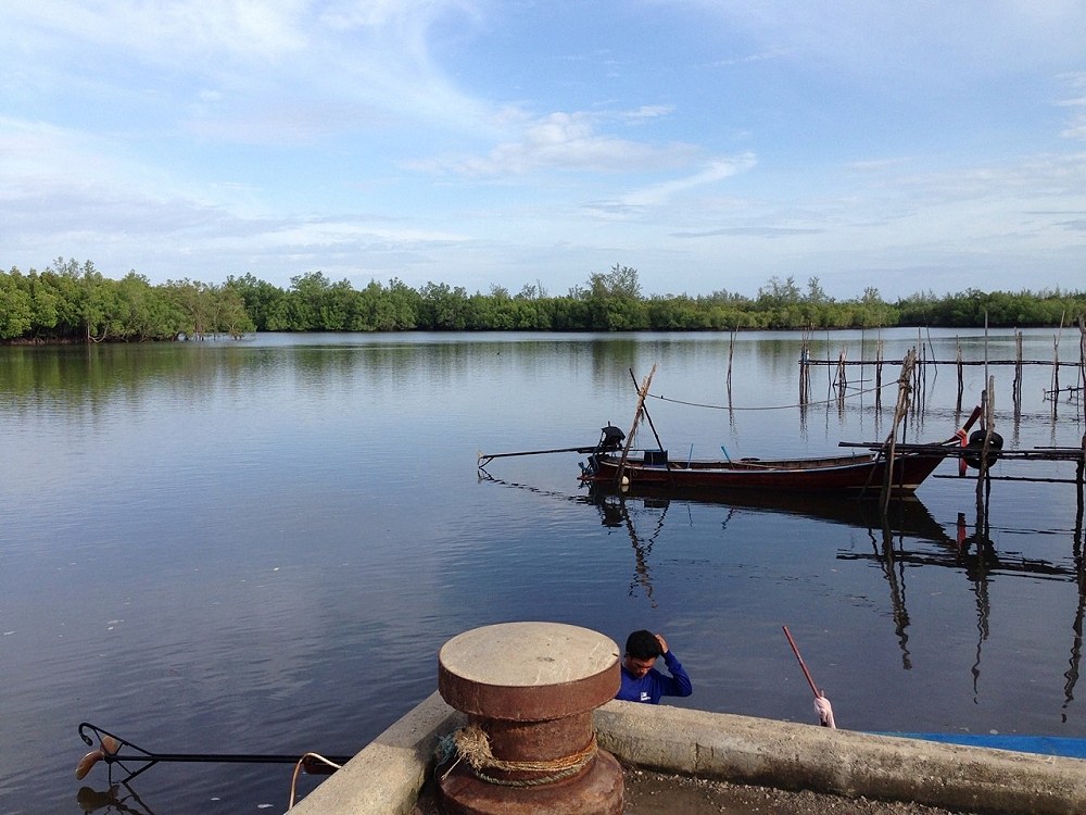 บรรยากาศท่าเรือเดิมๆ..ที่เรายังชื่นใจเสมอ..เมื่อได้มาเยือน :love: :love: