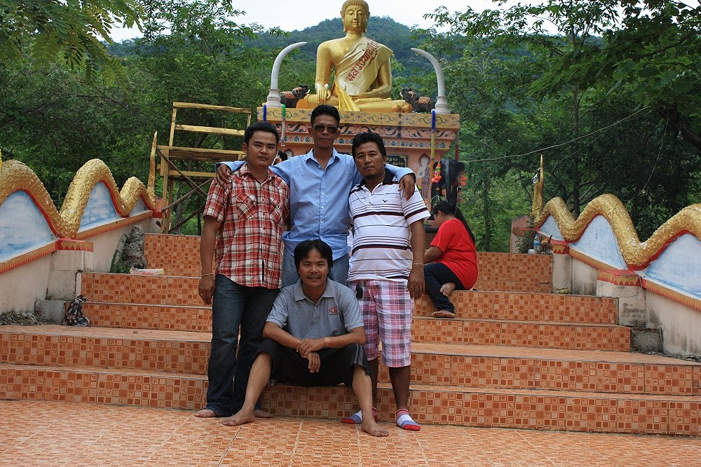 สุดท้ายนี้ต้องขออนุญาต ทางเวป เพื่อขออนุโมทนา ให้กับอีกหลายท่าน ที่อาจจะไม่ได้ถูกกล่าวถึงและบางท่านก
