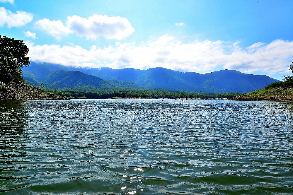 [q][i]อ้างถึง: worawannew posted: 20-07-2556, 03:57:47[/i]

 :grin: :grin: เชียร์ด้วยคนน้ายังไม่รุ