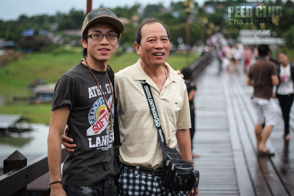 รุ่งเช้าอีกวัน เรามาทำบุญกัน 