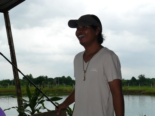 อยู่หมายเดียวกัน เดินตามมาด้วยเลยกับ พี่ช้าง สระบุรี แห้งๆ :laughing: :laughing: