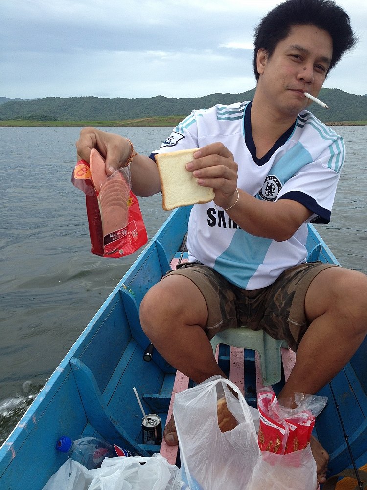 อาหารมื้อเช้า กับสมาชิกอีกหนึ่งท่าน-โปรแฟลต