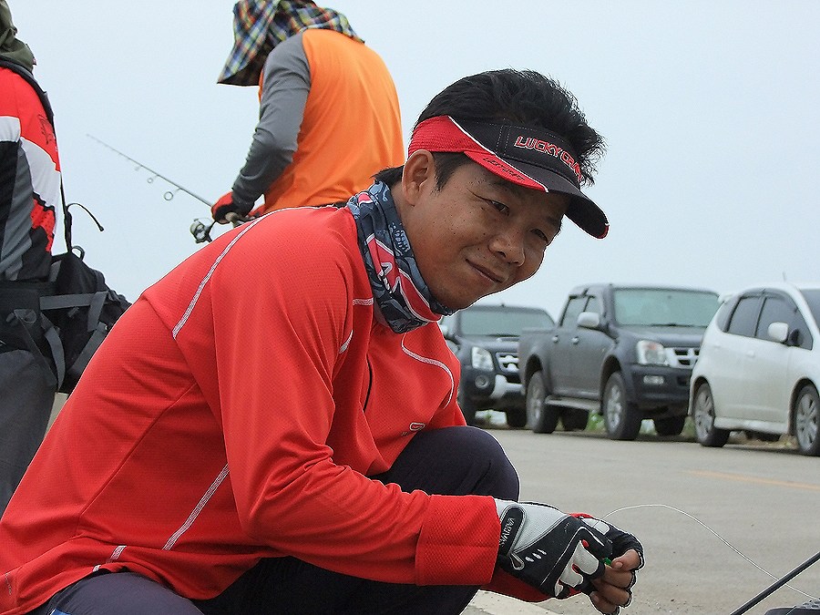 [b]คนนี้ก็เช่นกันครับ มากับ น้าวี มหาชัย จ๊า อิอิ[/b]
 :cool: :cool: :cool: :cool: :cool: :cool: :c