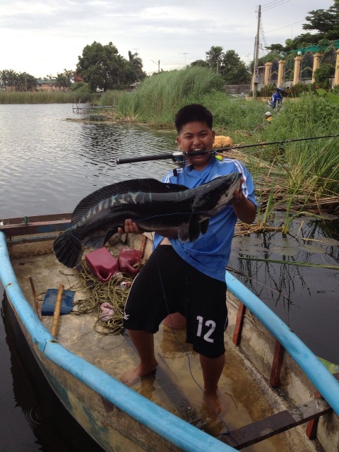 ขอถ้ายอดนิยมหน่อยครับ  :laughing: :laughing: :laughing: :laughing: