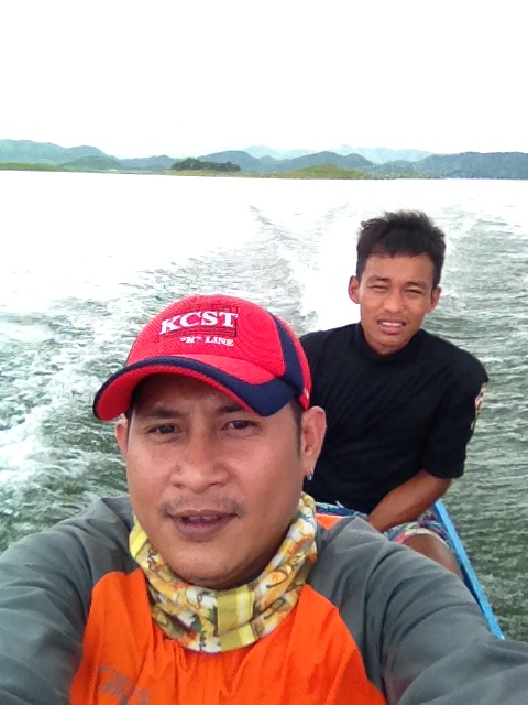 และแลัวก็ถึงเวลากับ......แต่กระสูบนอนที่ไต๋เหม็งพาลอยเรือตกยังคาใจอยู่คาวหน้าต้องให้ไต๋พามาซ้ำอีก :s