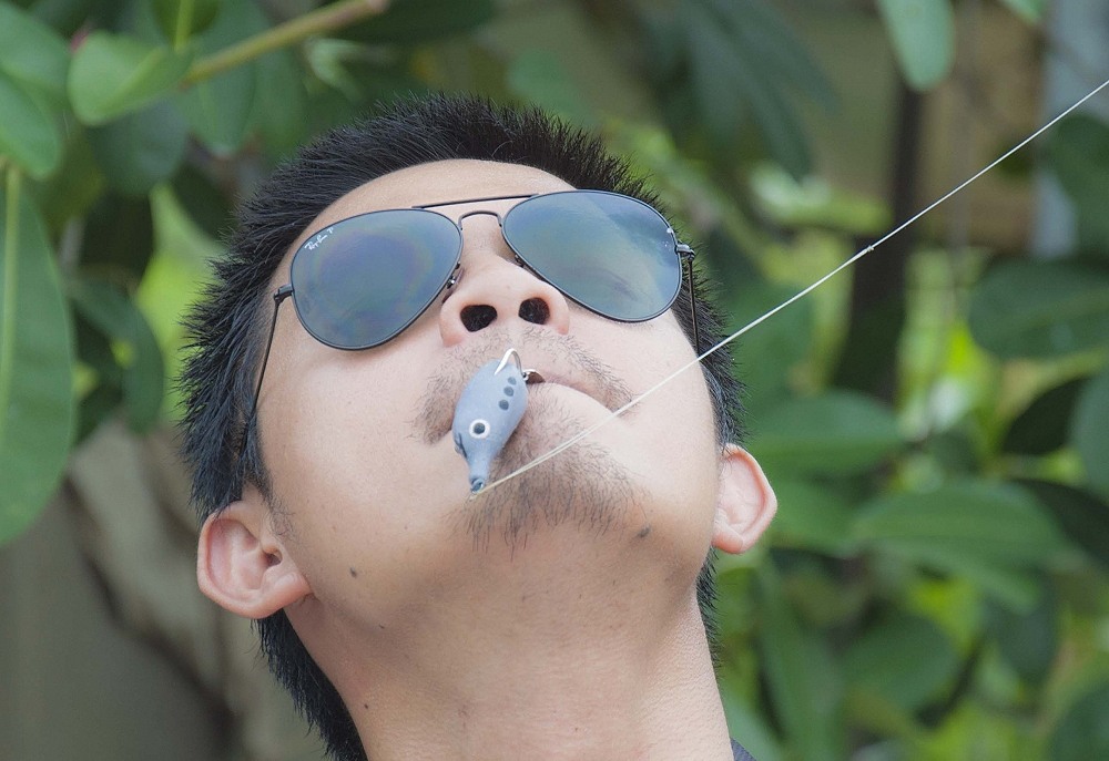 ก่อนกลับดันมีมากัดกบยางหนุ่มคุง อีกตัวนึง แต่ตัวนี้ปล่อยไปก่อนน่ะ :laughing: :laughing: :laughing: :