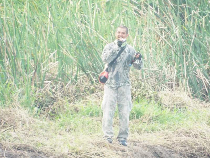 ก็คนตกห่วงจะถ่ายรูป อดเลยเห็นไหม :grin