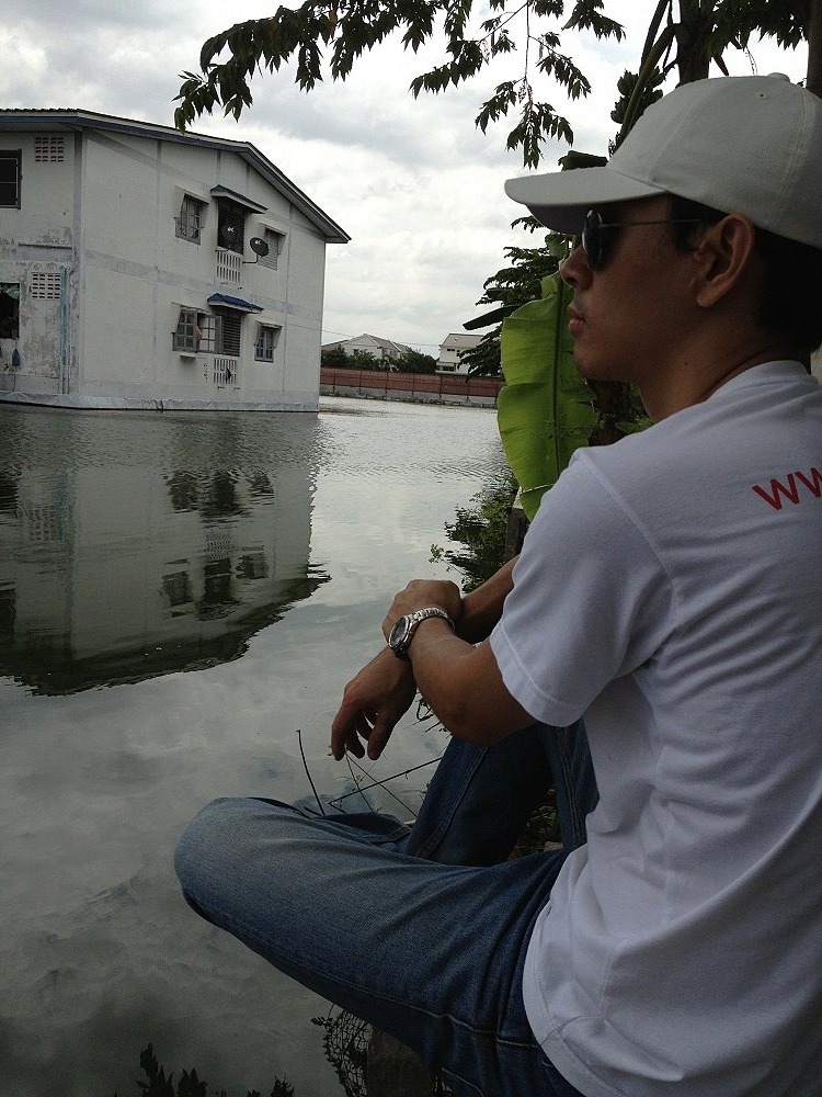 บรรยากาศของบ่อถูกใจมากครับ เหมาะสำหรับสปิ๋วอย่างยิ่งครับ ติดใจเลยครับ