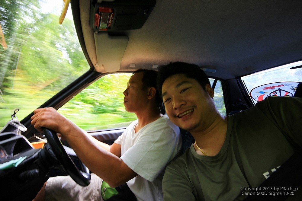 [center][b] น้ายศขับอีกแล้ววว...  :laughing: :laughing: :laughing: