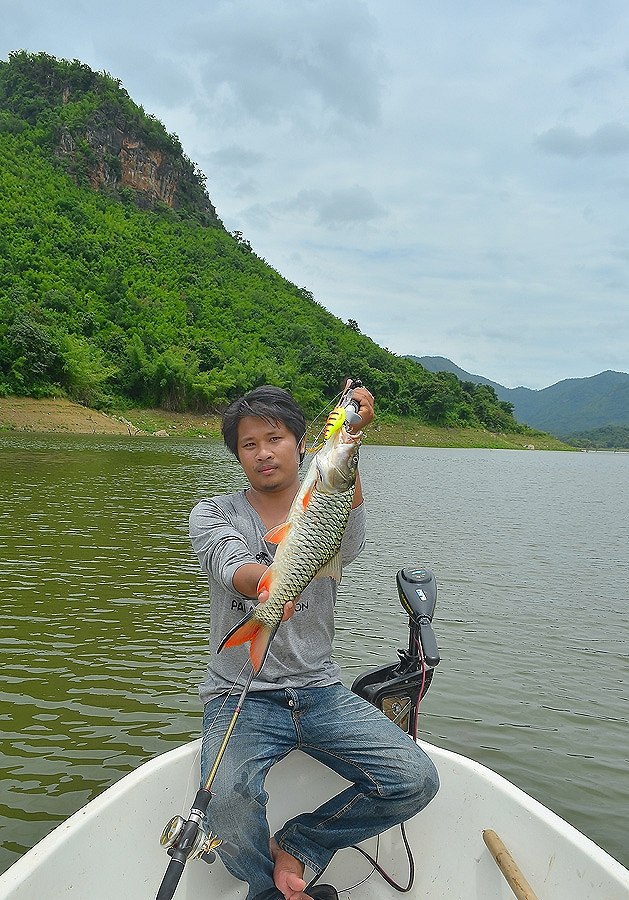 เขาตะแคง  จุดเกิดเหตุครับ 