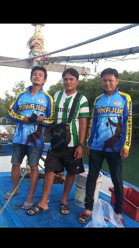 ลักเรียบสองลำคู่,กับทีมงาน อาณาจักรฟิชชิ่ง