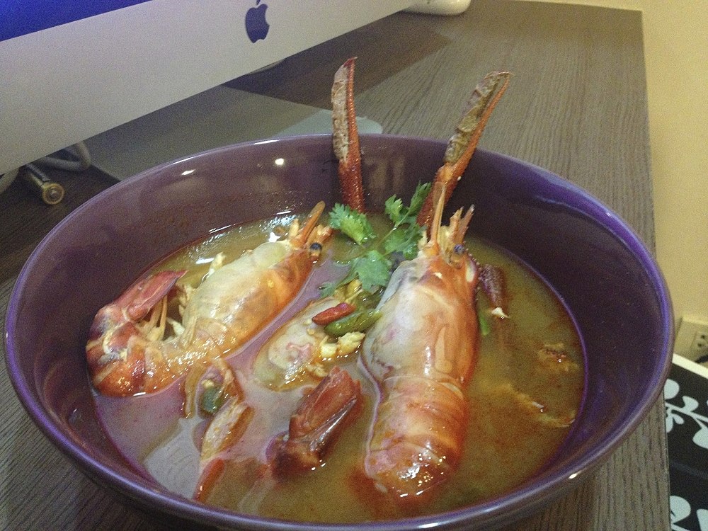 จัดไปตำยำกุ้ง สดๆ จากแม่น้ำ..บางปะกง