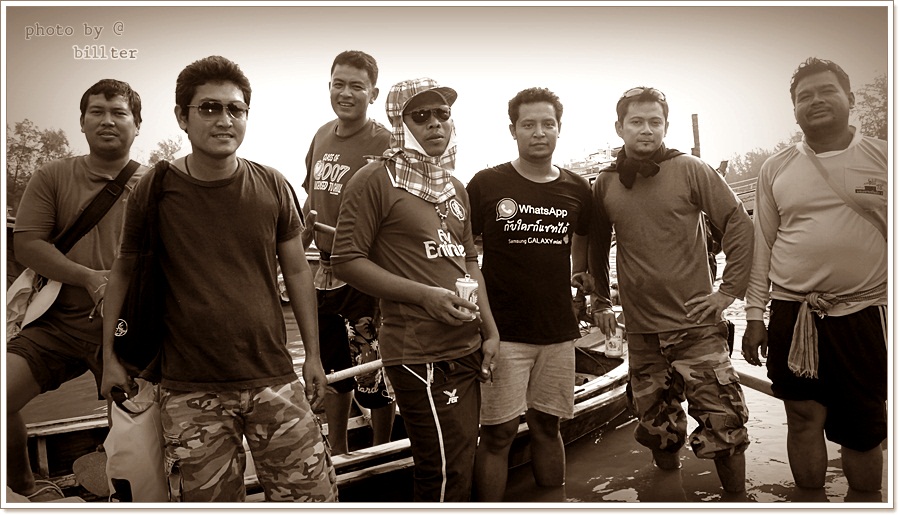  [b]ทิ้งภาพสุดท้าย ไว้แทนมิตรภาพที่...ไม่มีวันหดหายไปจาก BC 12 [/b]



ขอบคุณทุกท่านที่ ร่วมทริป