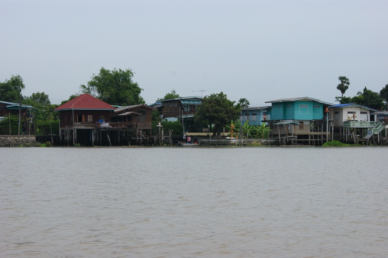  [center]เรืออีกลำยังอยู่ฝั้งโน้นอยู่เลย  :grin: :grin: :grin: :grin:[/center]